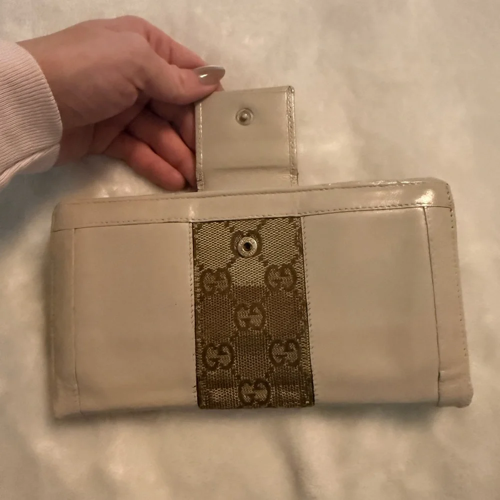 GUCCI Beige GG Monogram Leather Bifold Long Wallet Purse Accessories Italy - Picture 11 of 14